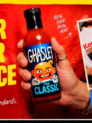 Ghaslet hot sauce bottle hero shot